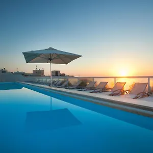 The George, Urban Boutique 4* St. Julian's